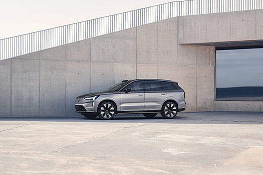 Volvo не сможет запустить производство электрического EX90 в срок