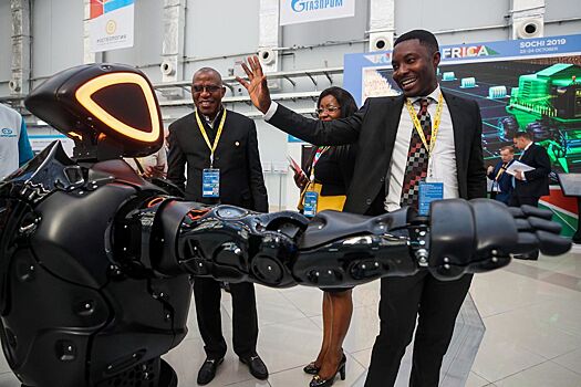 Поворот на Юг: Евразийский союз включился в экономическую борьбу за Африку