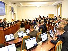 Андрей Чечерин представил депутатам областного Законодательного собрания проекты «Квартал здоровья» и «Семейный квартал»