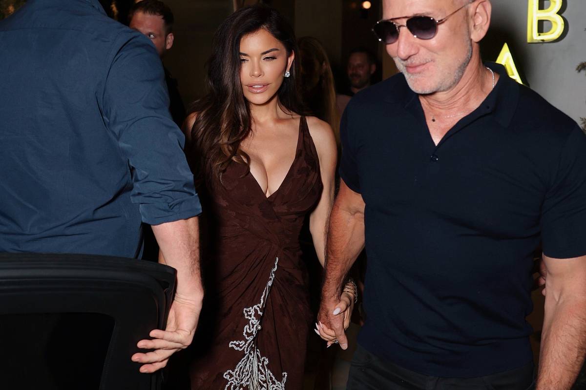 Орыс әйелдерінің түкті анустарының порнофотосуреттері