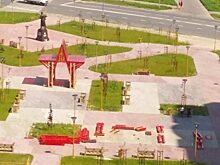 Качели в сквере Краснопивцева все-таки пали