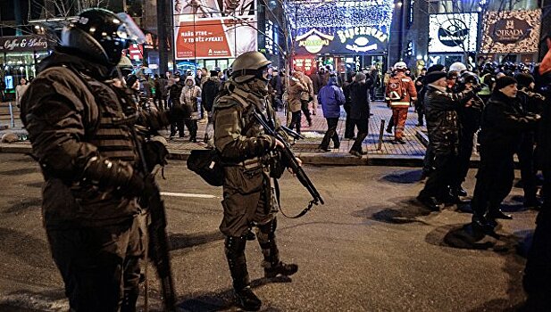Полиция Украины начала расследование столкновений в Киеве