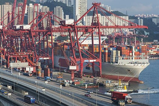 Китай в два раза снизит пошлины на ряд американских товаров