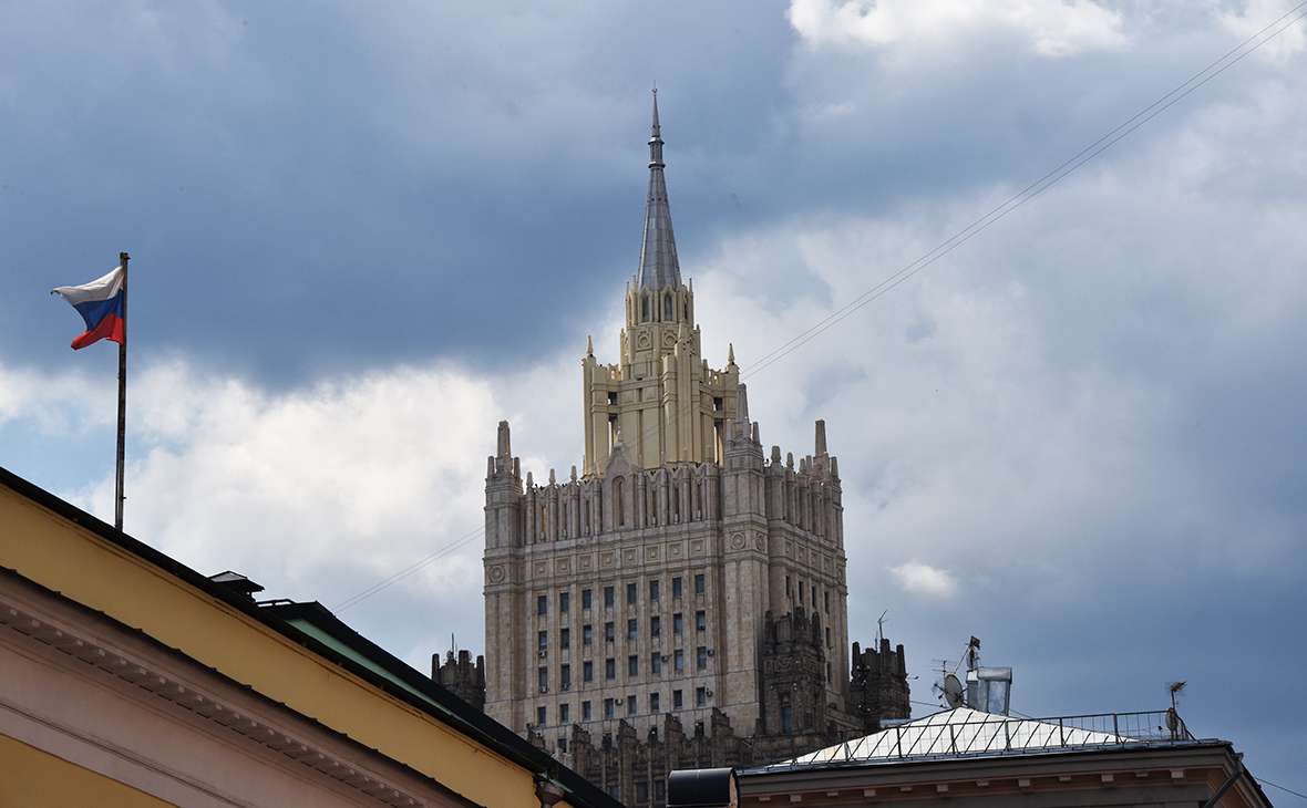 МИД России указал послу Германии на последствия политики Берлина