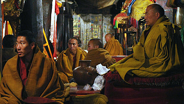 Тибетские монахи: может ли иностранец стать ламой