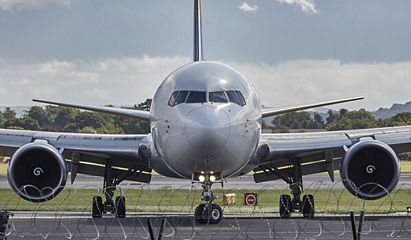 США разрешили поставлять запчасти для некоторых российских самолётов