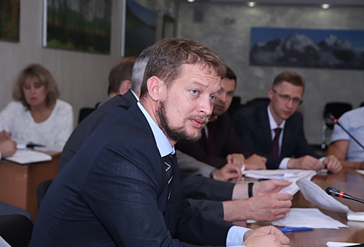 СМИ назвали имя преемника Зарембы в омском правительстве - назначения ждут в ближайшее время