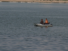 В Воронеже на водохранилище перевернулась лодка с четырьмя мужчинами