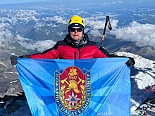 «Лучше гор могут быть только горы…»: столичные спасатели отмечают день альпиниста