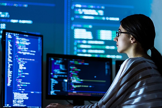 Спрос на специалистов по кибербезопасности в России вырос на 27%