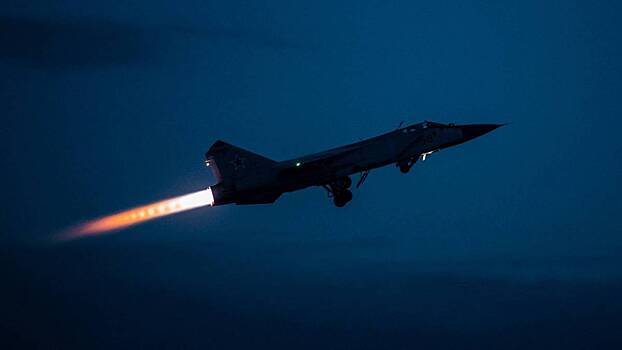 Военный эксперт заявил о попытках США выкрасть чертежи «супер-пупер-ракеты» у РФ