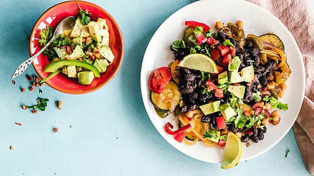 Врач Барредо: перекусы по калорийности могут равняться полноценному обеду