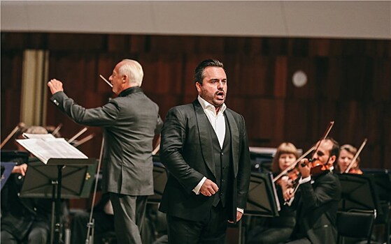 Гендиректор фестиваля "Золотая маска" считает, что для зрителей по-прежнему важен театр