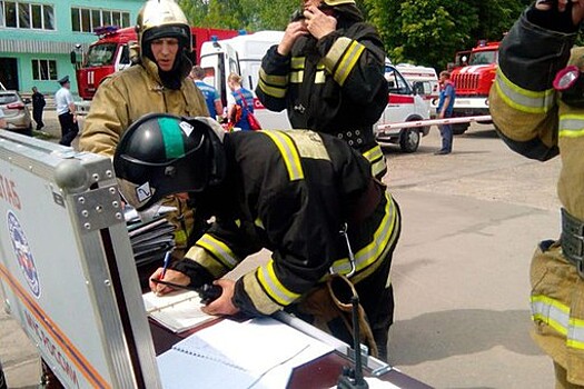 Здание обвалилось под Петербургом