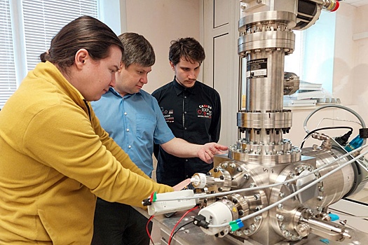 В УрФУ появится вторая уникальная установка для изучения молекул в космосе