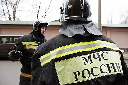 Многоквартирный жилой дом загорелся в Москве