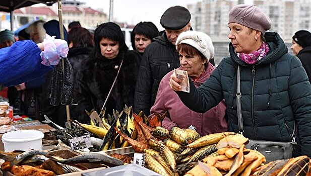 На Востоке Крыма уничтожили центнер подозрительного мяса и рыбы