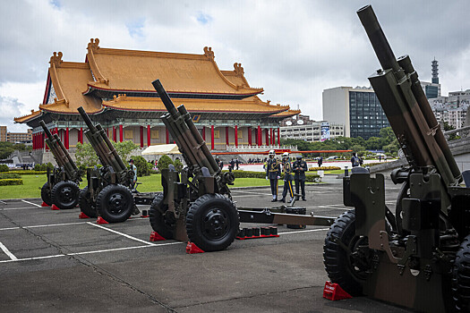 В ответ на «усиливающиеся угрозы» со стороны Китая Тайвань выделил  дополнительные 40 миллиардов на оборону