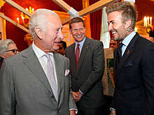 Король Великобритании Карл III посвятил Дэвида Бекхэма в рыцари