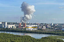 В Кемерове загорелся склад с пиротехникой, очевидцы сообщили о звуках взрывов