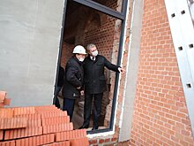 Глава Одинцовского округа проверил ход реконструкции Звенигородского манежа