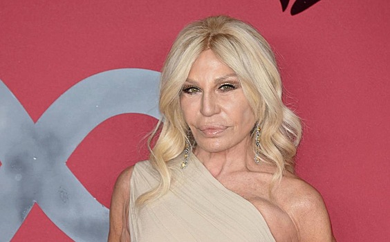 У Versace сменился креативный директор