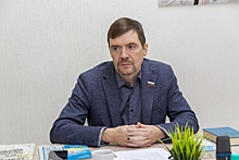 Советник главы ДНР Ростислав Антонов высказался о скандале вокруг депутата горсовета Новосибирска Пироговой