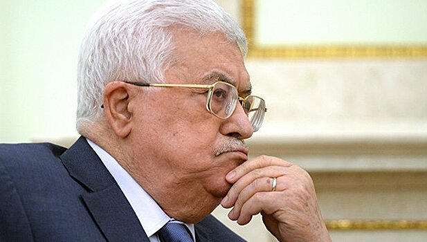 Палестина верит только в мирное решение конфликта с Израилем, заявил Аббас