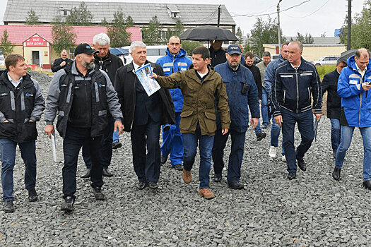 От Надыма до Ноябрьска: Глава Ямала объезжает регион за рулем автомобиля
