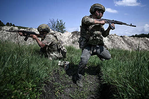 Минобороны РФ наградило бойцов 44-го корпуса группировки войск "Север"