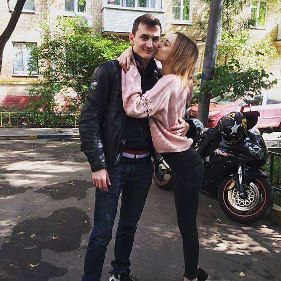 После скандала Шурыгина познакомилась с оператором Первого канала Андреем Шлягиным, они начали встречаться.