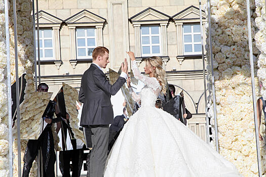 Эксклюзивные фото: свадьба Никиты Преснякова и Алены Красновой
