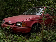 Посмотрите на оживление Ford Escort XR3i, который простоял в лесу 8 лет