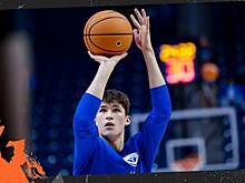 Егор Демин произвел фурор в предсезонном матче NCAA