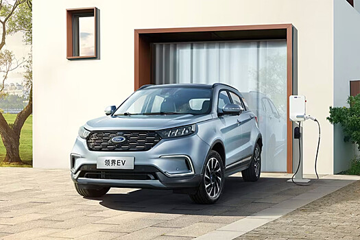 В России в продаже появился электрический Ford Territory