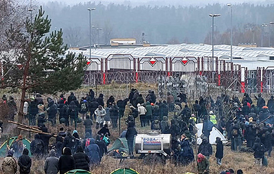 Белоруссия готова разместить в логистическом центре всех мигрантов