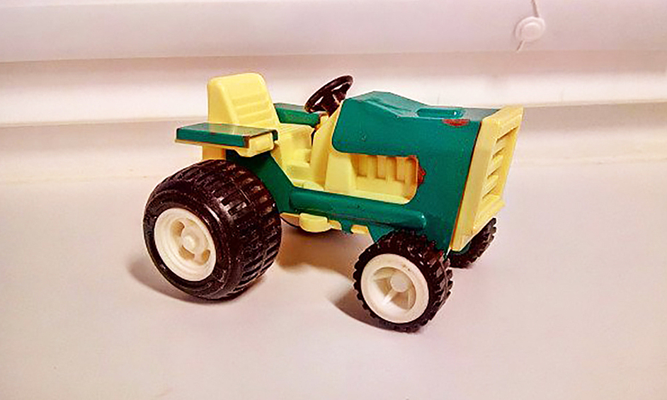 Знаменитый трактор «Петрушка» был копией западной игрушки конца 60-х годов Tonka Tractor