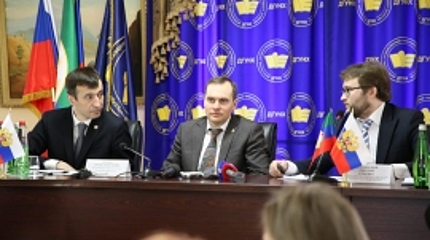 Артем Здунов обсудил с федеральными экспертами приоритеты развития Дагестана