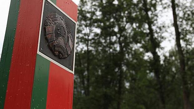 Россияне предпочитают откладывать белорусские рубли, а не фунты и юани