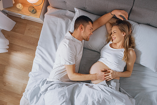 Можно ли заниматься сексом во время беременности или это опасно