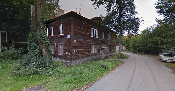 Александр Якоб разрешил екатеринбургскому застройщику снести два старых дома рядом с Белинского