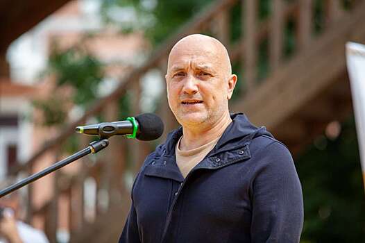 Захар Прилепин предложил приглашать на «Песню года» музыкантов, побывавших в Донбассе