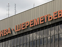 Победителей ЧЕ по водным видам спорта тепло встретили в Шереметьеве