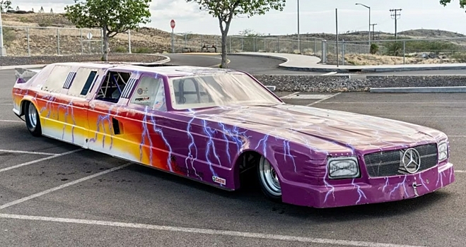 Посмотрите на безумный реактивный драгстер, стилизованный под классический Mercedes-Benz W126