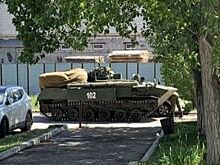 В Ульяновске боевая машина десанта въехала в иномарку