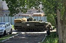 В Ульяновске боевая машина десанта въехала в иномарку