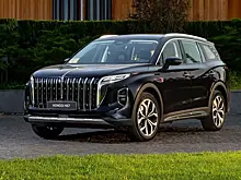 «Живые» кроссоверы Hongqi HS7 уже в России