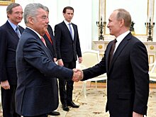 Путин поздравил экс-президента Австрии с 80-летием