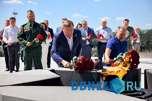 В &laquo;Самбекских высотах&raquo; открыли стенд в память о ленинградцах, освобождавших Ростовскую область