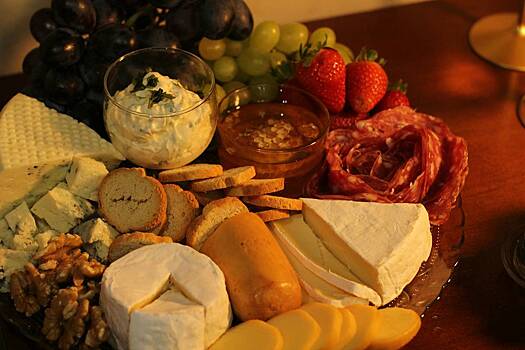 Россиян предостерегли от вызывающих мигрень продуктов